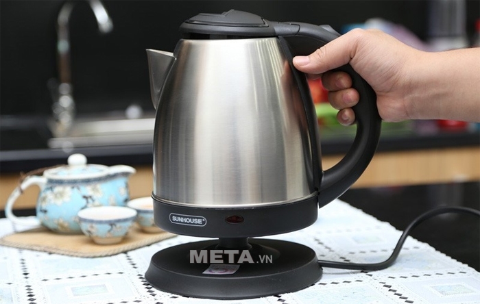 Ấm đun nước siêu tốc Sunhouse 