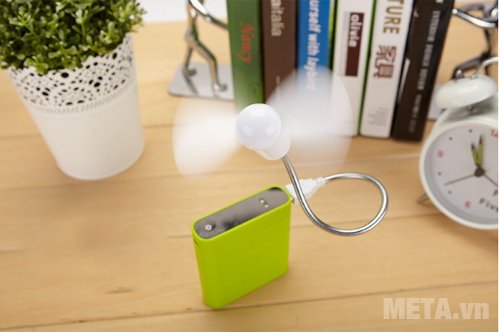 Quạt sạc hay quạt tích điện luôn là sự lựa chọn hàng đầu khi mất điện