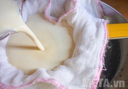 Lọc bỏ bã đậu tương