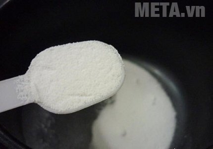 Đường nho sẽ giúp nước đậu nành đông lại thành tào phớ