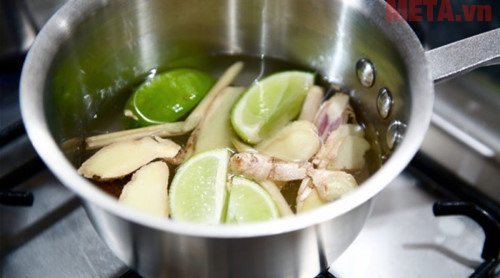 Chỉ mất 15 phút bạn đã có thức uống giảm mỡ bụng hàng ngày