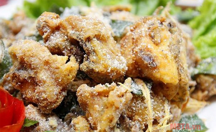 Món sườn rang muối hợp để ăn nhậu Món sườn rang muối hợp để ăn nhậu