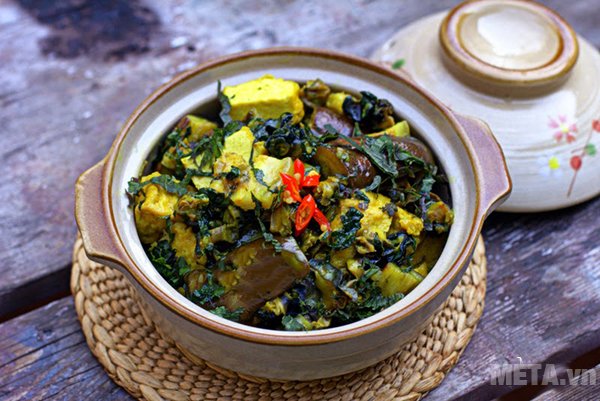 Món cà tím bung đậu thịt đã hoàn thành. Nhìn mà mình đã thấy thèm ăn rồi 