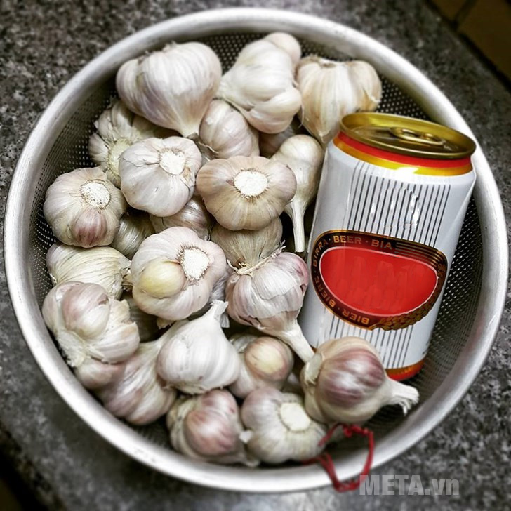 Tỏi ngâm bia Tỏi ngâm bia