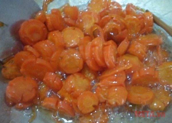 Xao cà rốt Xao cà rốt