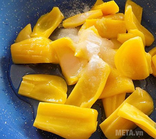 Ngâm mít với đường, chanh 30 - 60 phút Ngâm mít với đường, chanh 30 - 60 phút