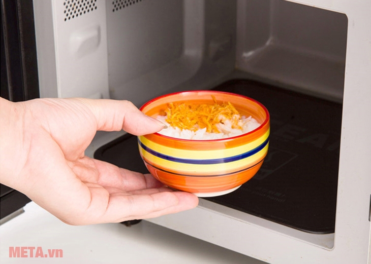 Đồ gốm sứ dùng được trong lò nướng