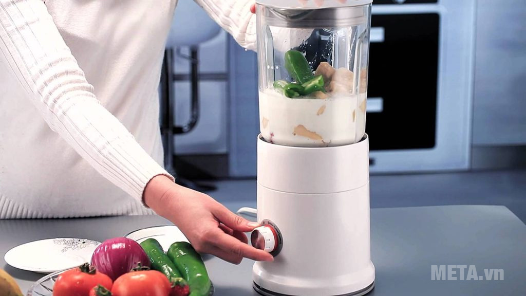 Máy xay sinh tố bị khét? Nguyên nhân và cách khắc phục Máy xay sinh tố bị khét? Nguyên nhân và cách khắc phục