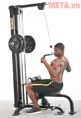 Máy tập cơ xô thay thế cho việc hít xà đơn
