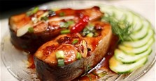 Cá ba sa kho hành ớt đưa cơm trong mùa lạnh