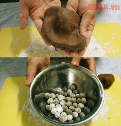 Cách làm sữa tươi trân châu đường đen “sốt xình xịch” Nặn bột
