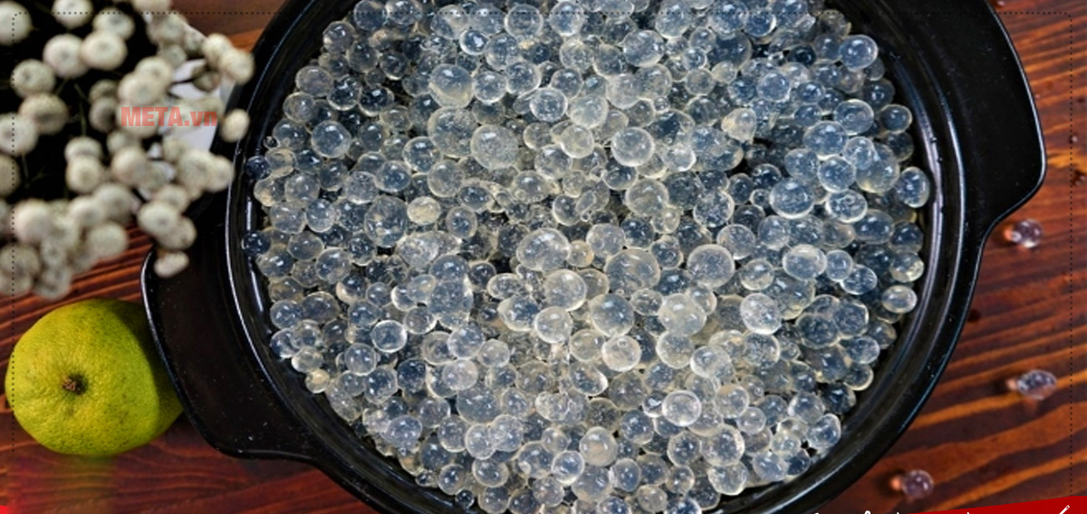 Trộn vào bát với chanh để tăng hương vị