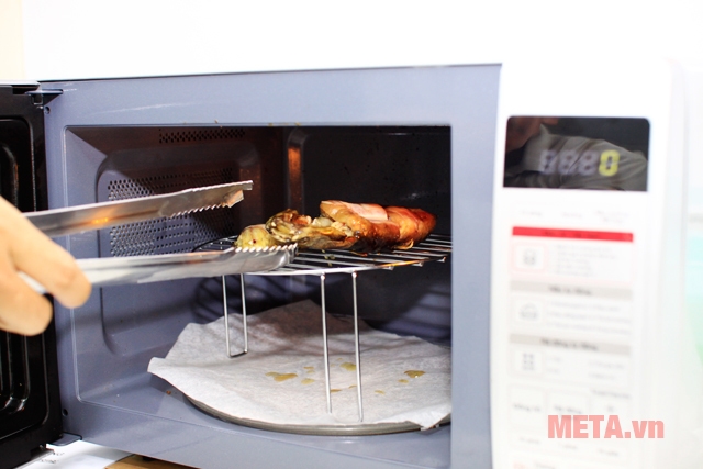 Các nướng với lò vi sóng Các nướng với lò vi sóng