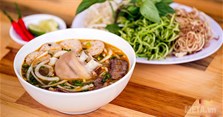 Cách nấu bún bò Huế ngon chuẩn vị cho bữa sáng cuối tuần
