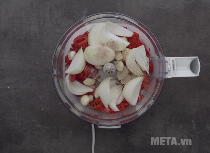 Xay tỏi ớt nhuyễn ra