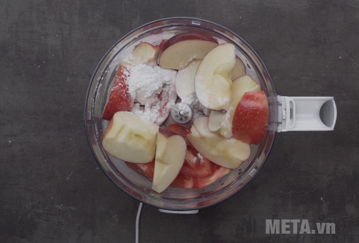 Xay táo cà chua nhuyễn mịn