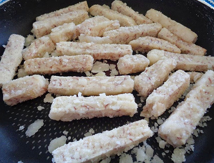 Cách làm mứt khoai môn dẻo thơm ngon