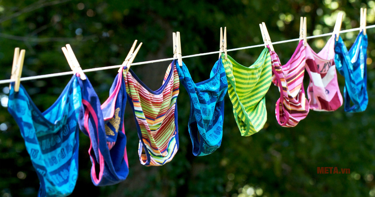 Cần phơi đồ lót ngoài nắng Cần phơi đồ lót ngoài nắng