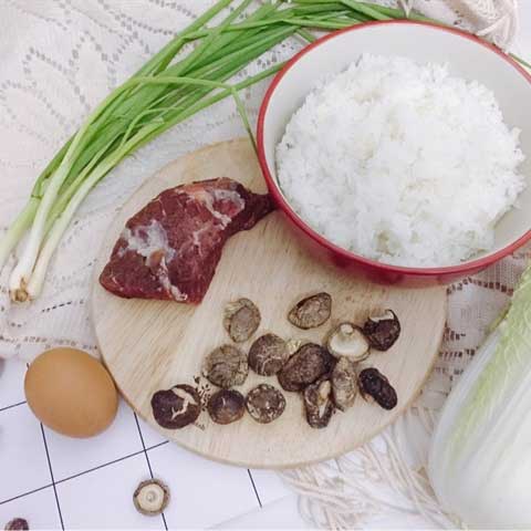 Nguyên liệu làm Cơm chiên gói cải thảo Nguyên liệu làm Cơm chiên gói cải thảo