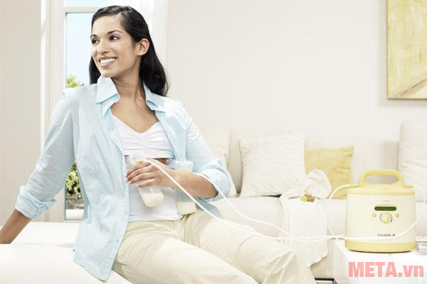 Sử dụng máy hút sữa đúng cách, hiệu quả và không đau Sử dụng máy hút sữa đúng cách, hiệu quả và không đau