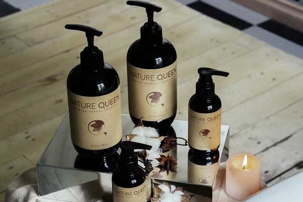 Dầu gội thảo dược Nature Queen