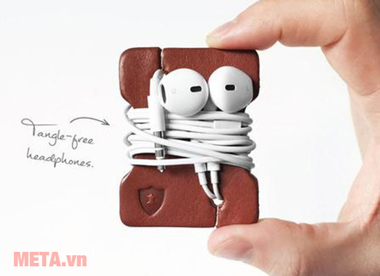 Những cách quấn tai nghe không bao giờ bị rối