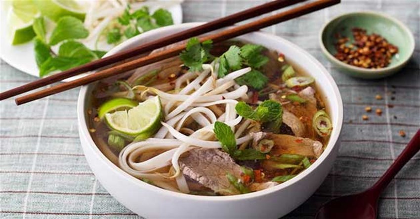 Tổng hợp cách nấu nước lèo các món hủ tiếu, bún, phở dễ thực hiện tại nhà nhất