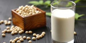 Cách làm sữa đậu nành béo ngậy tại nhà đơn giản