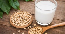 Uống sữa đậu nành mỗi ngày có tốt cho sức khỏe không?