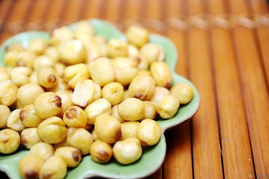 Hạt sen sấy giòn Hạt sen sấy giòn