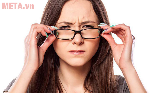 Đeo kính đúng độ cận Chăm sóc mắt cận thị