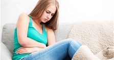 Đau bụng kinh thì nên chườm nóng hay chườm lạnh?