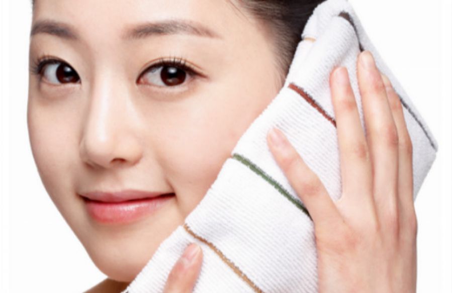 Trị ngạt mũi bằng khăn ấm