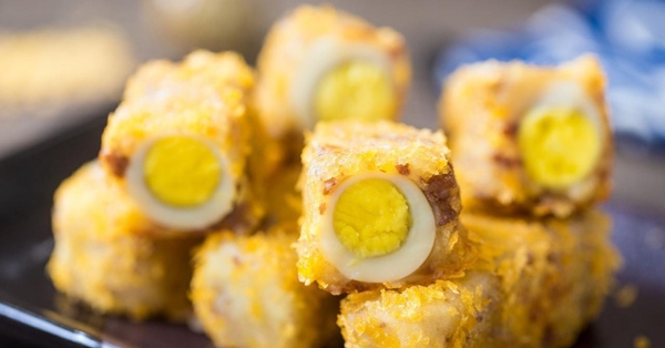 Trứng bọc thịt chiên xù Trứng bọc thịt chiên xù