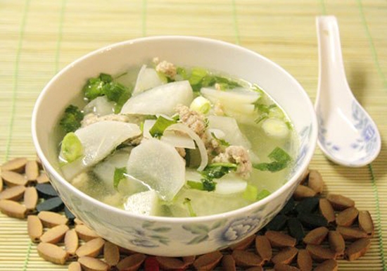 Canh củ cải nấu thịt Canh củ cải nấu thịt