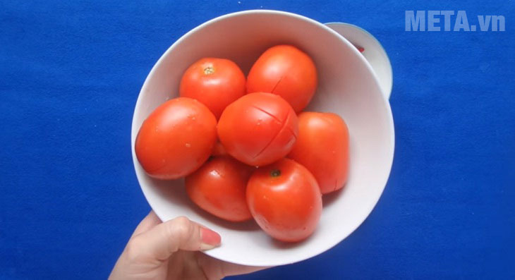 Sơ chế cà chua