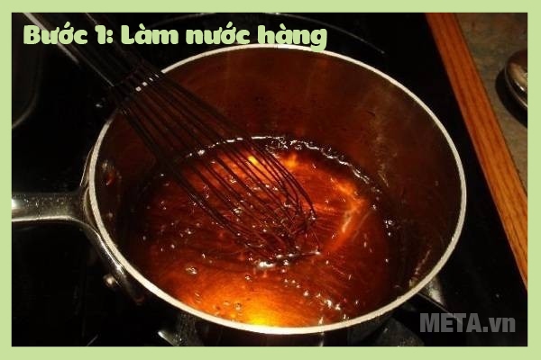 Bước 1: Làm nước hàng cho bánh Flan 
