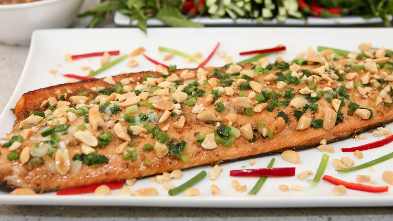 Cá hồi nướng mỡ hành bằng nồi chiên không dầu Cá hồi nướng mỡ hành bằng nồi chiên không dầu