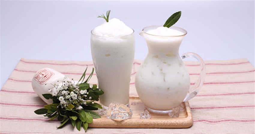 Mách bạn cách làm sữa chua đánh đá ngon đơn giản ngay tại nhà