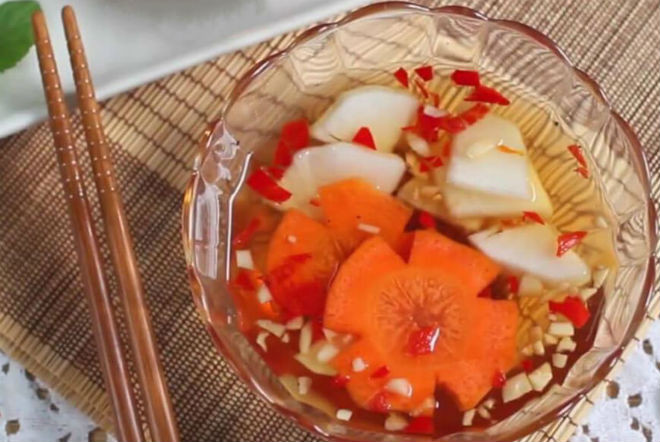 Nước chấm bún chả là thứ quyết định độ ngon của món ăn