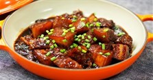 Ngon ngất ngây với thịt lợn kho coca