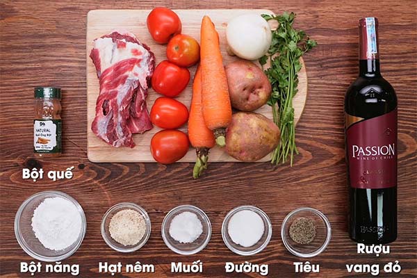 Nguyên liệu làm thịt bò sốt vang tại nhà ngon chuẩn như ngoài hàng