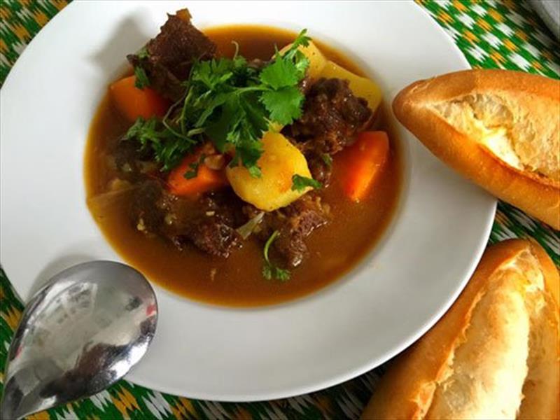 Thịt bò sốt vang không cần rượu thơm ngon