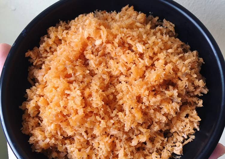 Làm tơi ruốc cá hồi