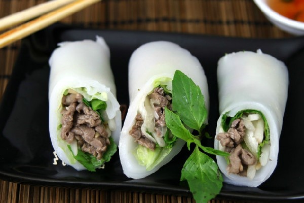 phở cuốn thịt bò phở cuốn thịt bò