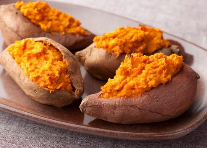 Rất nhiều người hiện nay vẫn còn đang thắc mắc ăn khoai lang có béo không? Rất nhiều người hiện nay vẫn còn đang thắc mắc ăn khoai lang có béo không?