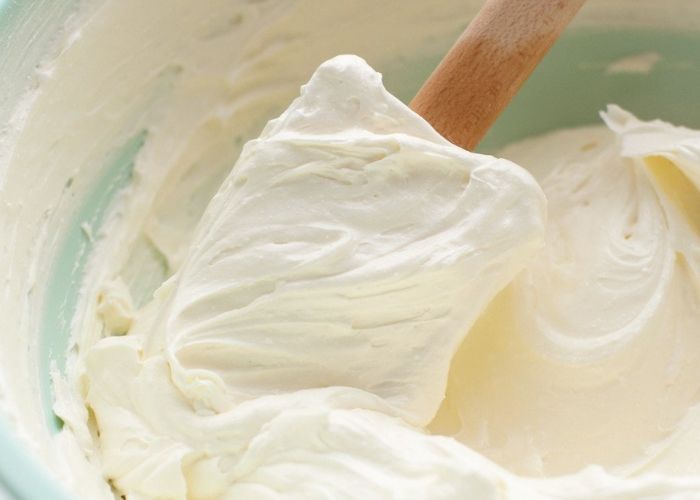 Whipping cream đóng hộp nên được bảo quản trong tủ lạnh nếu không dùng hết