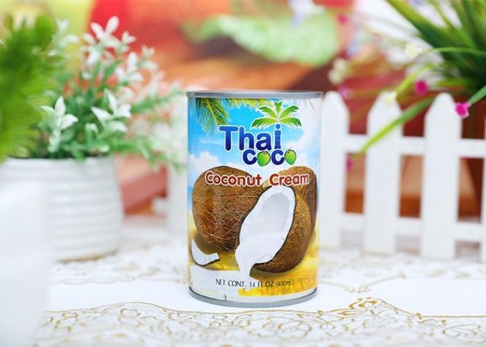 Nước cốt dừa cần được bảo quản kỹ trong tủ lạnh