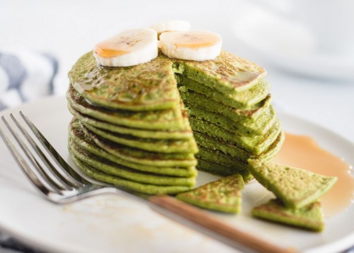 Pancake rau bó xôi yến mạch