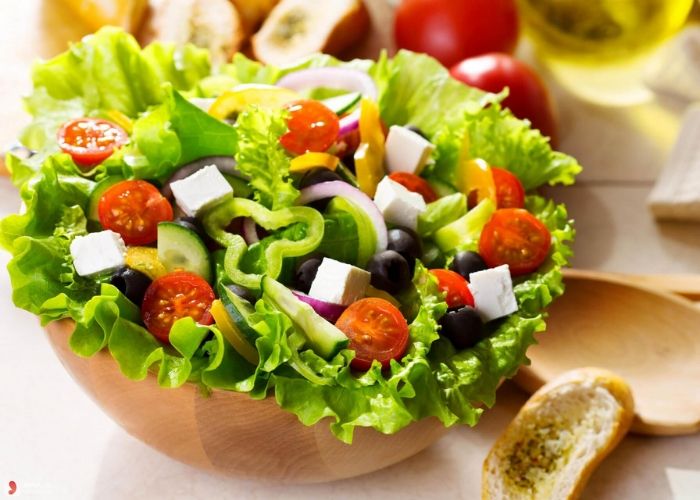 Thực đơn Low Carb 7 ngày cùng món salad trộn
